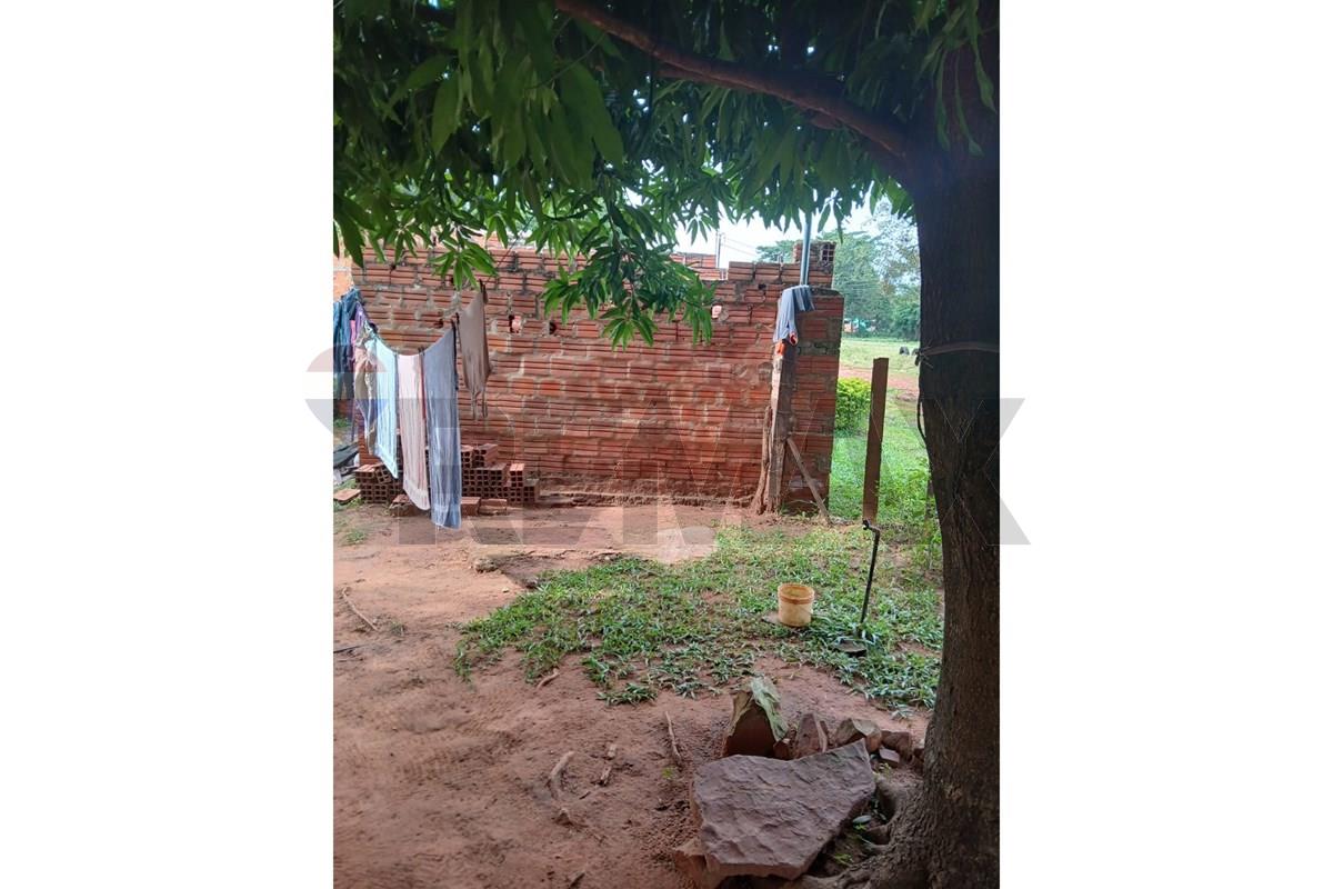 Casa — 2 dorm. — Capiata — 3/5