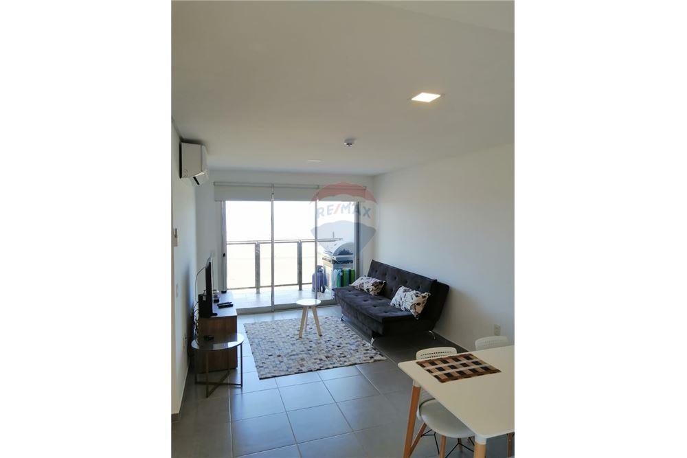 Departamento — 1 dorm. — Encarnación — 2/5