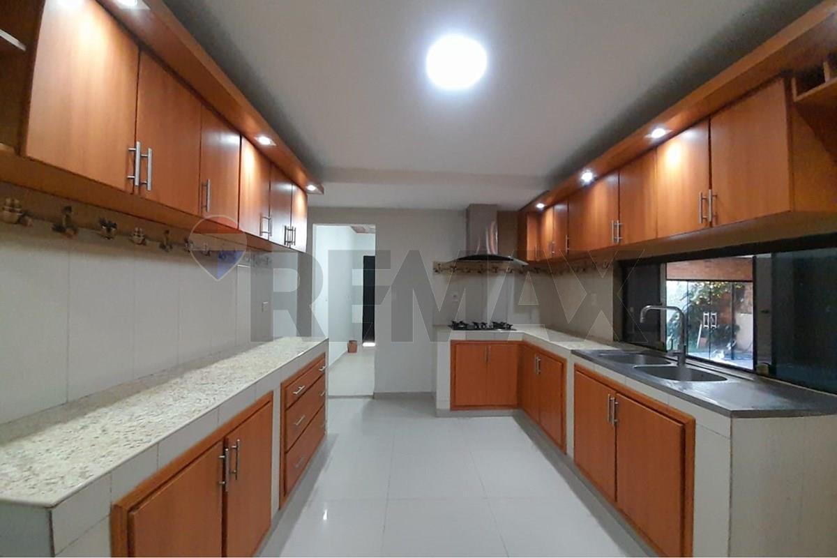 Casa — 3 dorm. — Santo Domingo — 5/5