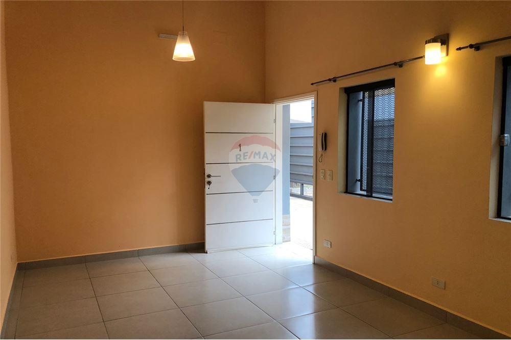 Departamento — 1 dorm. — San Lorenzo — 2/5
