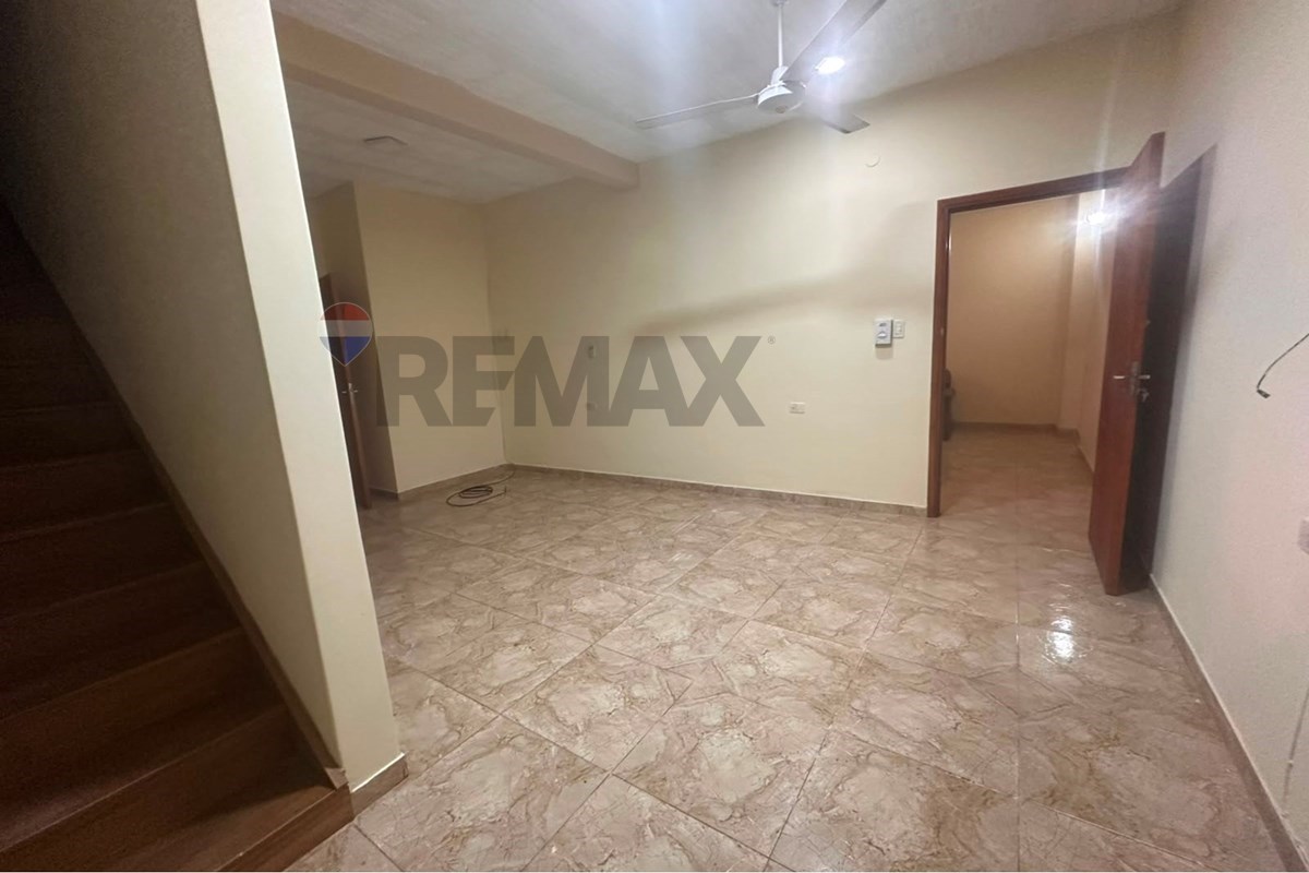 Duplex — Laurelty — 3/5