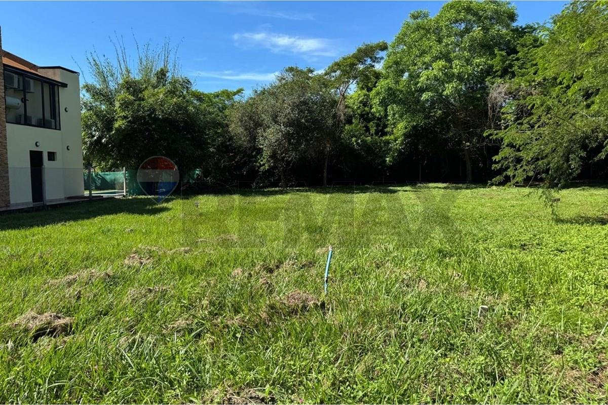 Terreno — Ypacaraí — 3/5