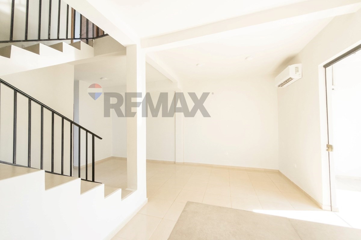 Duplex — 3 dorm. — Gloria María — 3/5