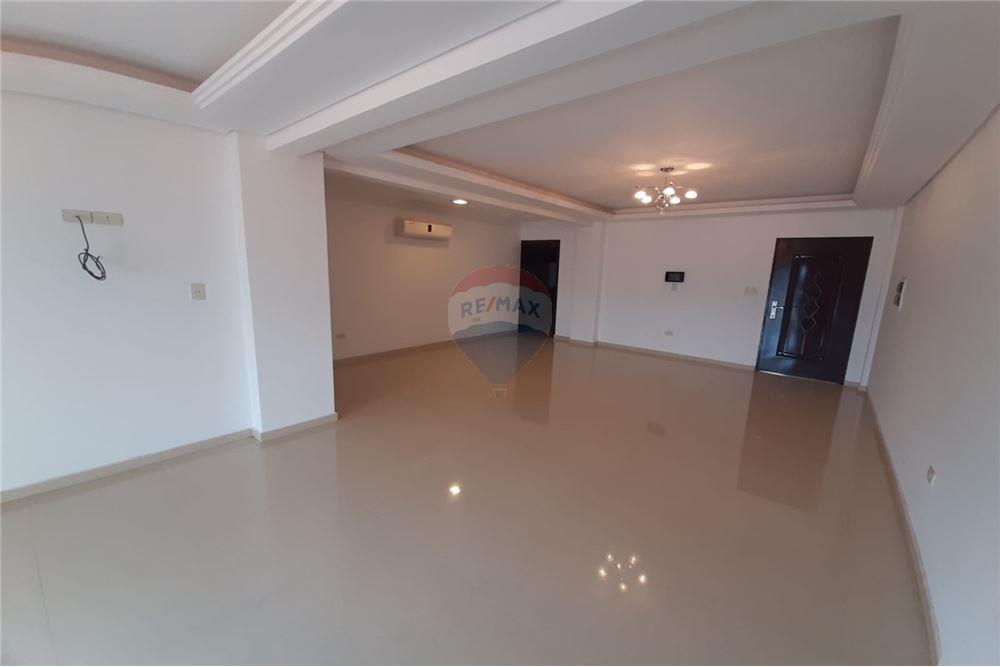 Departamento — 3 dorm. — Encarnación — 2/5