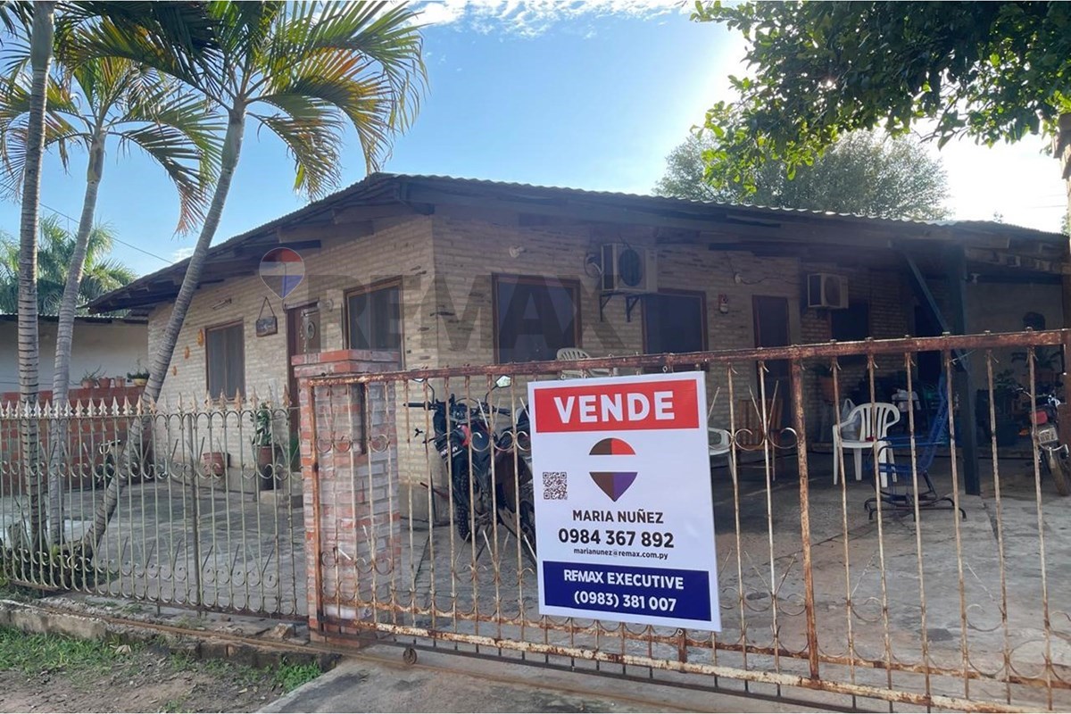 Casa — 3 dorm. — Costa Azul — 3/5