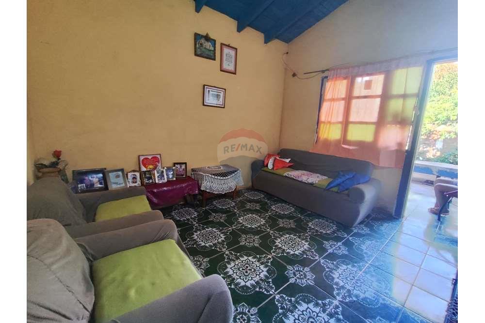 Casa — 3 dorm. — Encarnación — 5/5