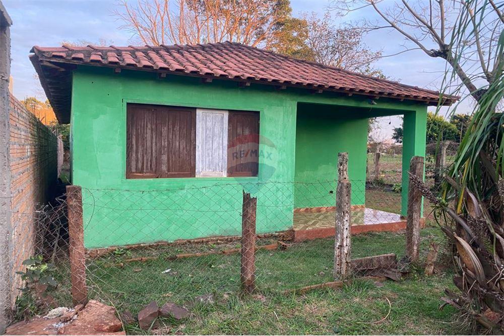 Casa — 2 dorm. — Minga Guazú — 2/5
