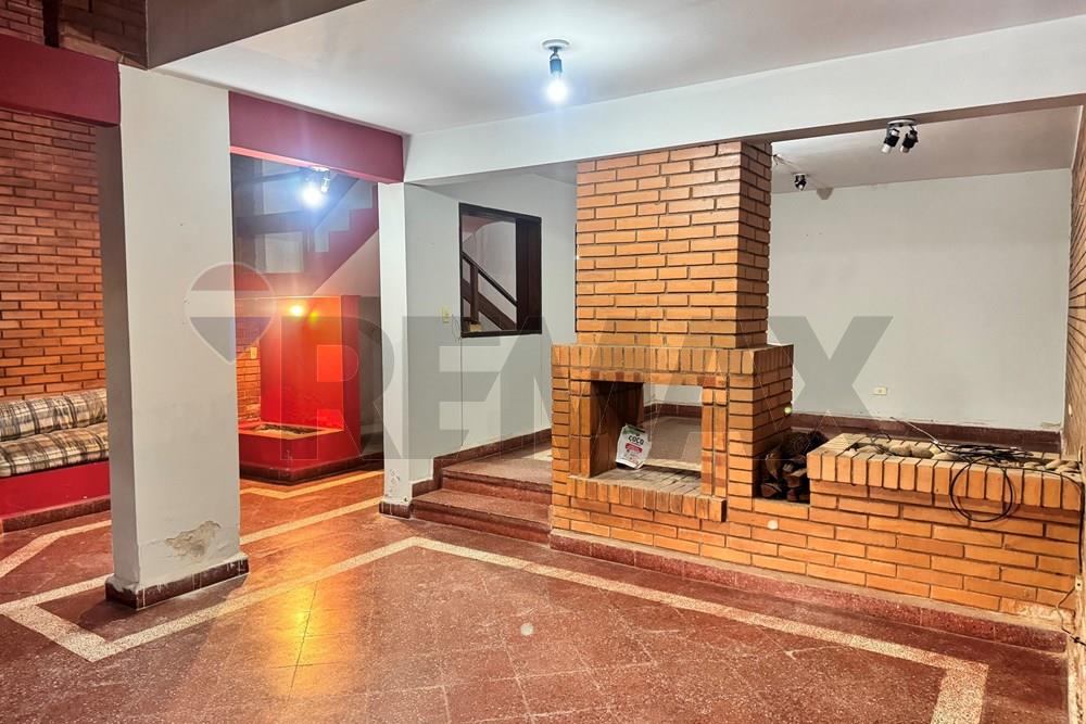 Terreno — 4 dorm. — Lambaré — 2/5