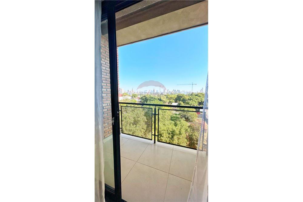 Departamento — 1 dorm. — Luque — 4/5