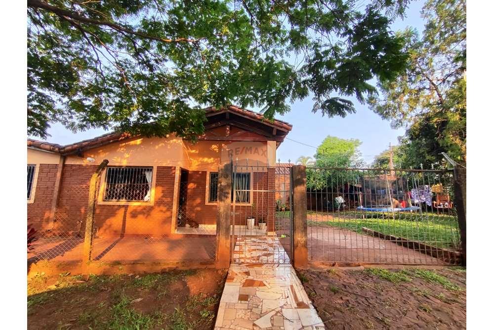 Casa — 5 dorm. — Cambyretá — 2/5