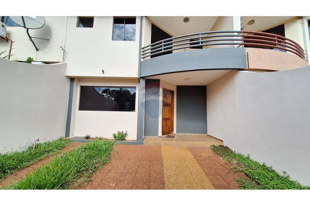 Duplex — 4 dorm. — Cambyretá — 4/5