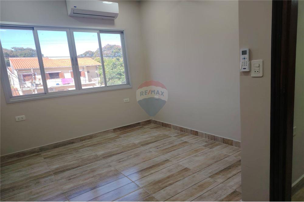 Departamento — 2 dorm. — Capiata — 1/5