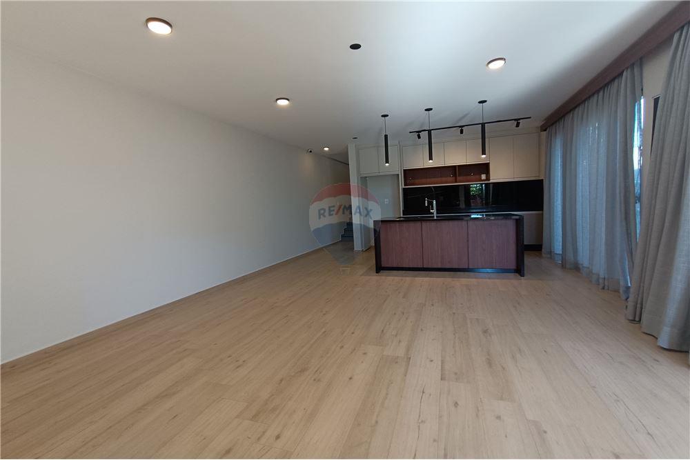 Duplex — 3 dorm. — Kennedy — 5/5