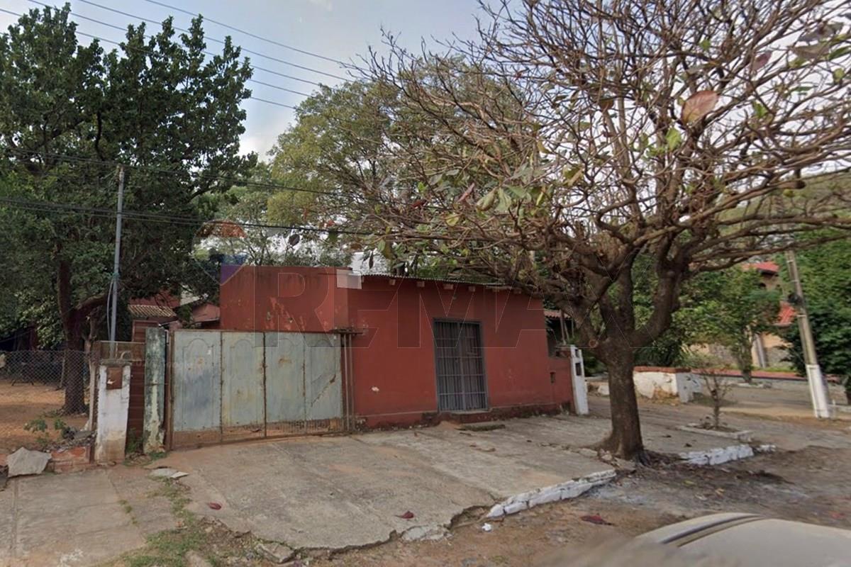 Terreno — 2 dorm. — Lambaré — 1/4