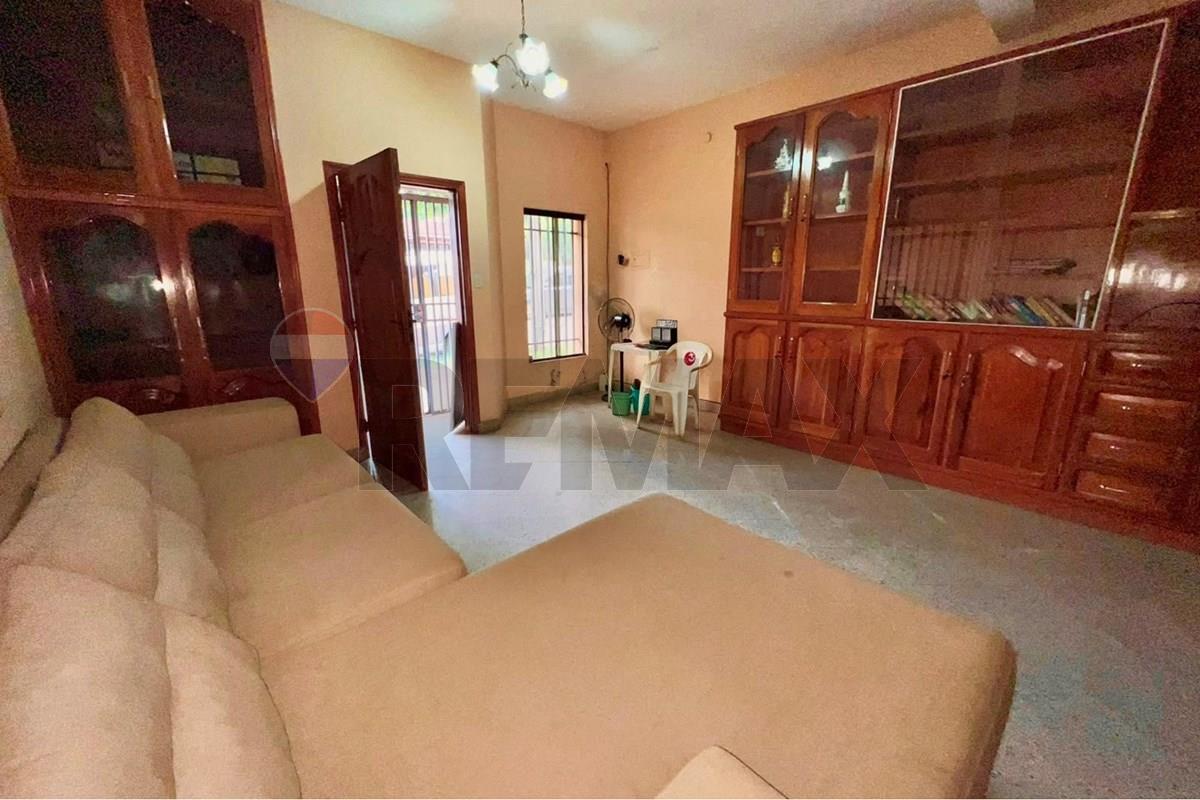 Casa — 4 dorm. — Florida — 3/5