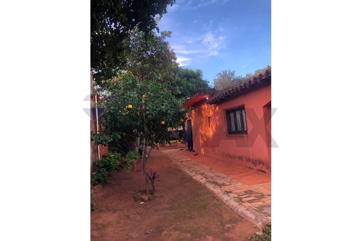 Casa — 3 dorm. — Laurelty — 5/5