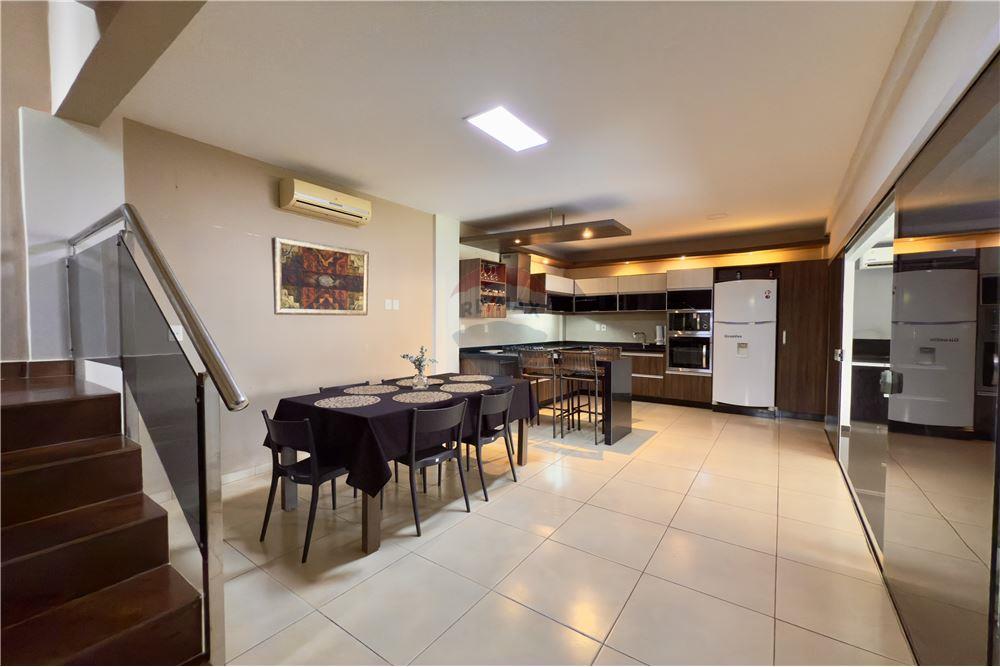 Duplex — 4 dorm. — Quiteria — 5/5