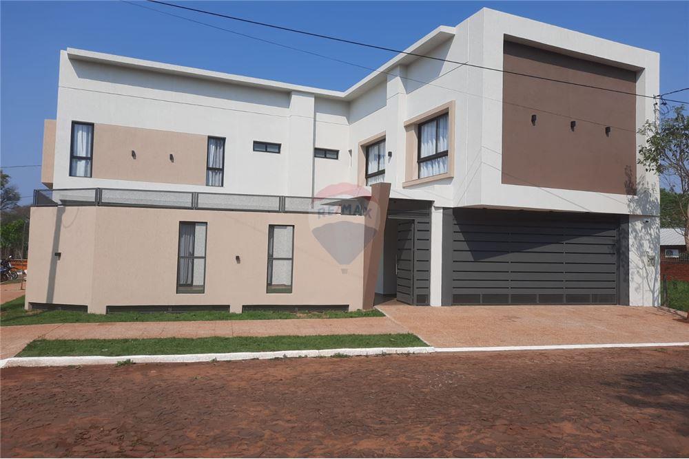 Duplex — 3 dorm. — Kennedy — 3/5