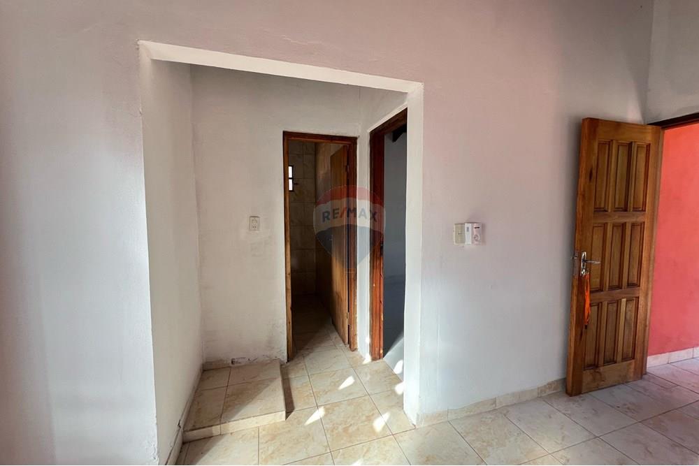 Casa — 1 dorm. — San Juan Del Paraná — 5/5
