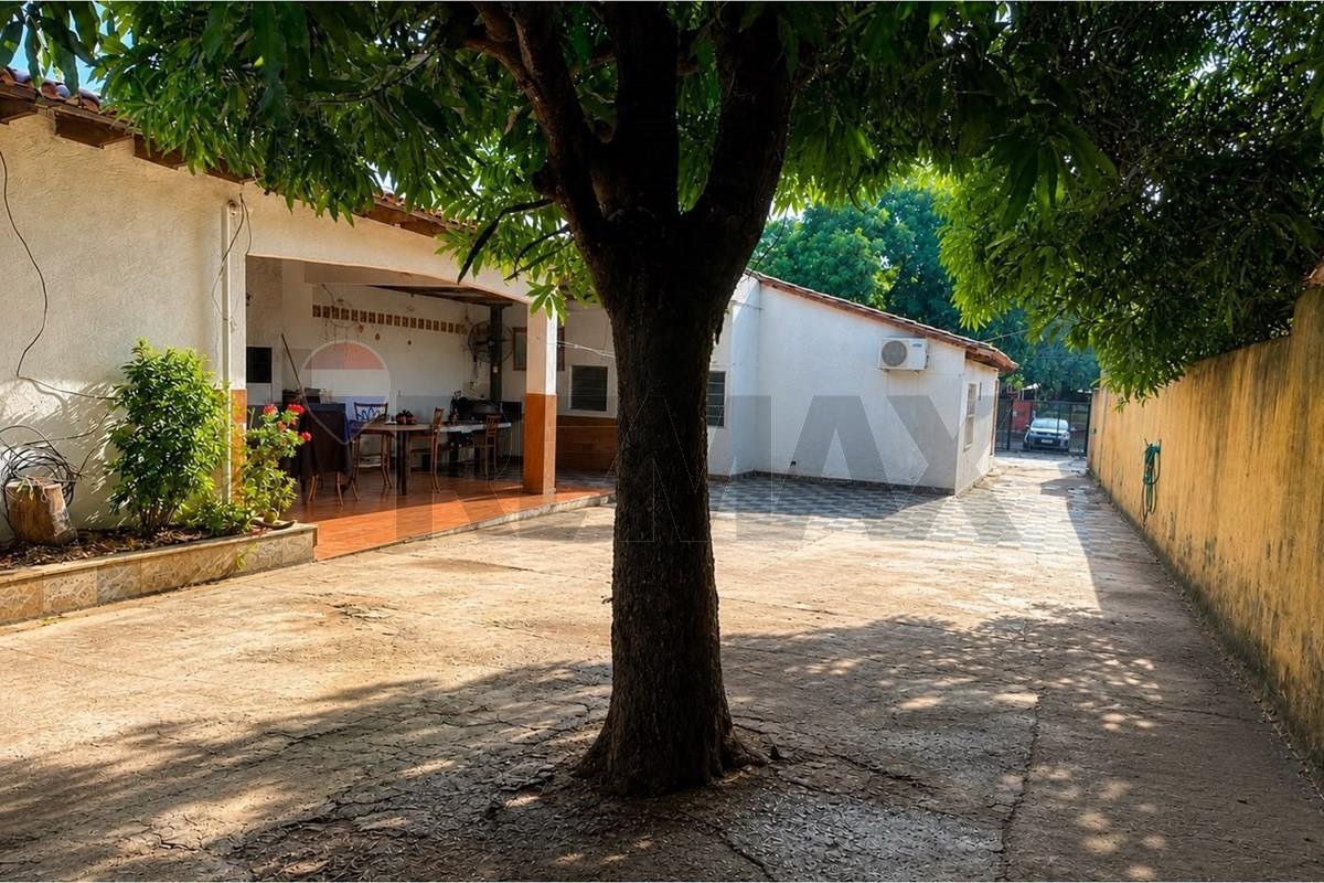 Casa — 3 dorm. — Laurelty — 2/5