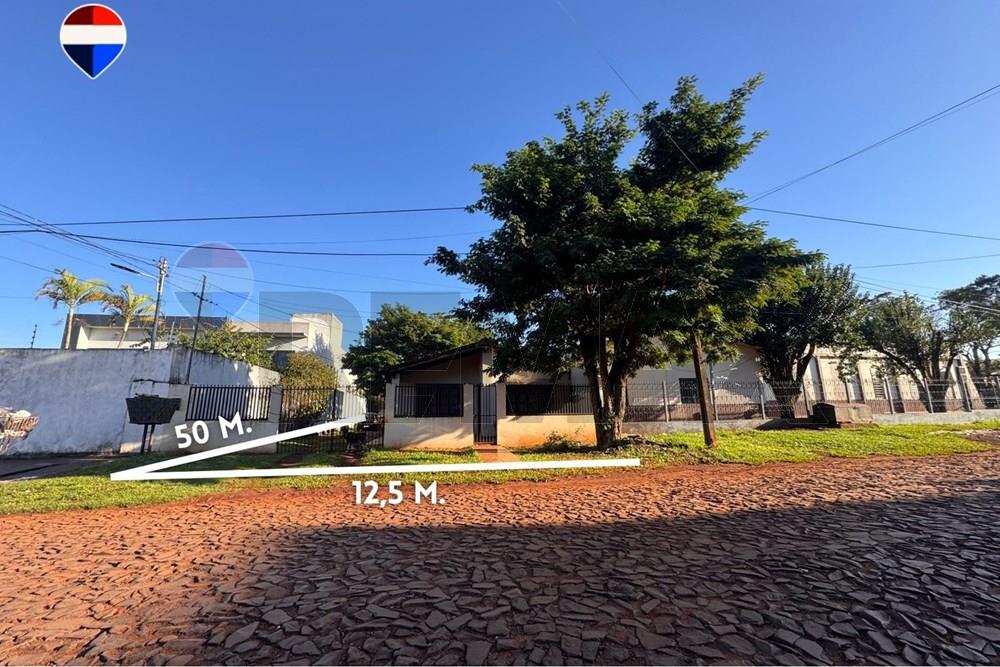 Casa — 2 dorm. — Santo Domingo — 4/5