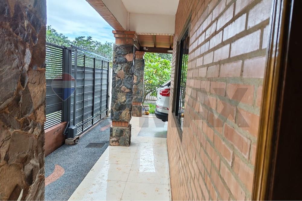 Casa — 3 dorm. — Centro — 5/5