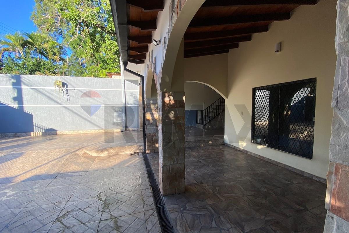 Casa — 4 dorm. — Puerto Pabla — 3/5