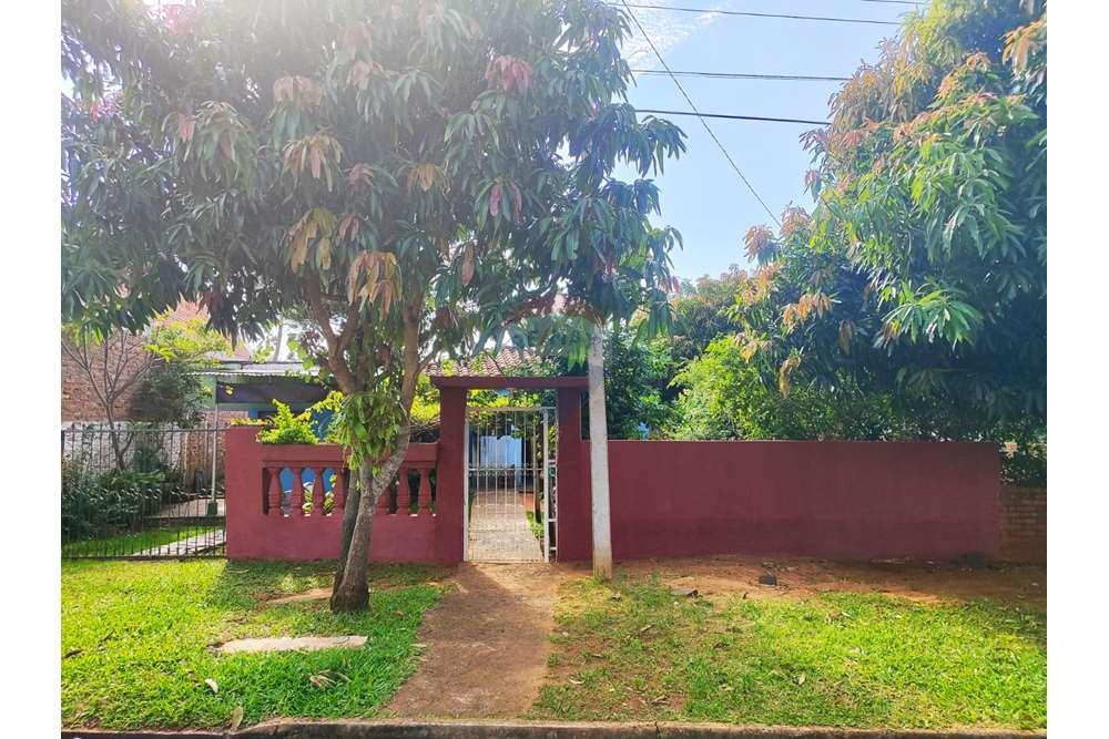 Casa — 3 dorm. — Encarnación — 1/5