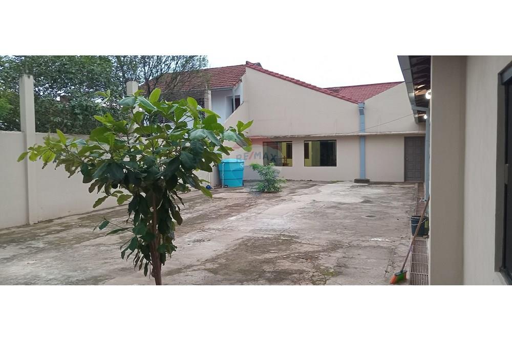 Casa — 3 dorm. — San Juan Del Paraná — 5/5