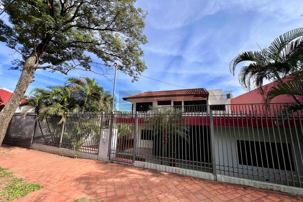 Casa — 5 dorm. — Villa Amelia — 1/5