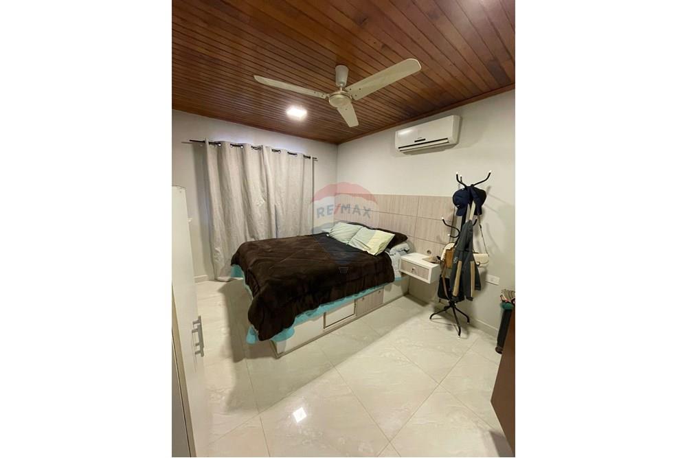 Casa — 2 dorm. — Encarnación — 5/5