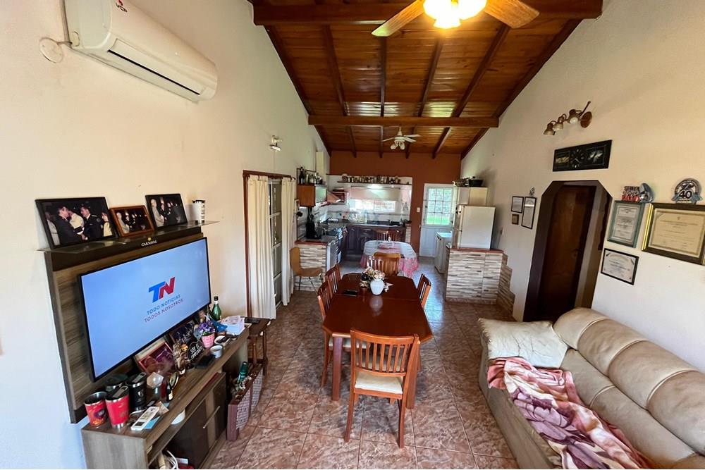 Casa — 2 dorm. — Cambyretá — 5/5