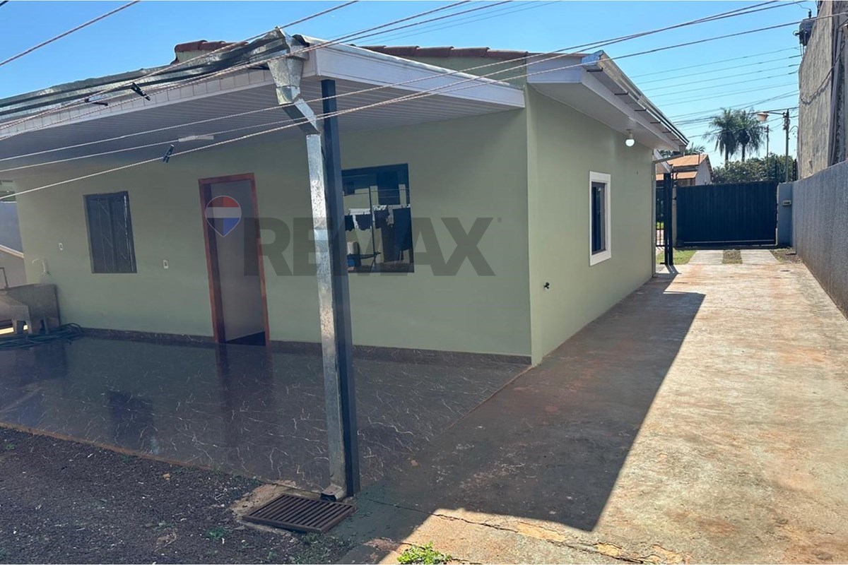 Casa — 3 dorm. — Minga Guazú — 2/5