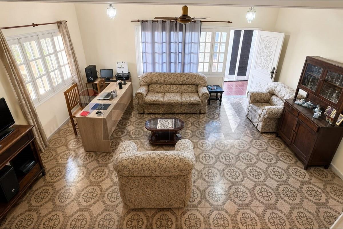 Casa — 5 dorm. — Pitiantuta — 3/5