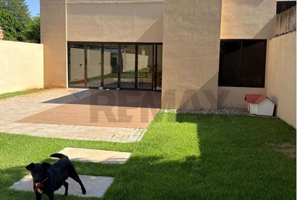 Casa — 1 dorm. — Villa Amelia — 3/5