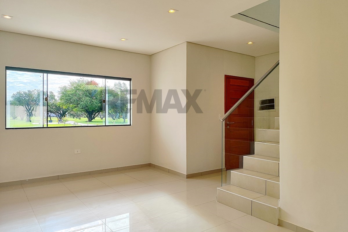 Duplex — 3 dorm. — Limpio — 3/5