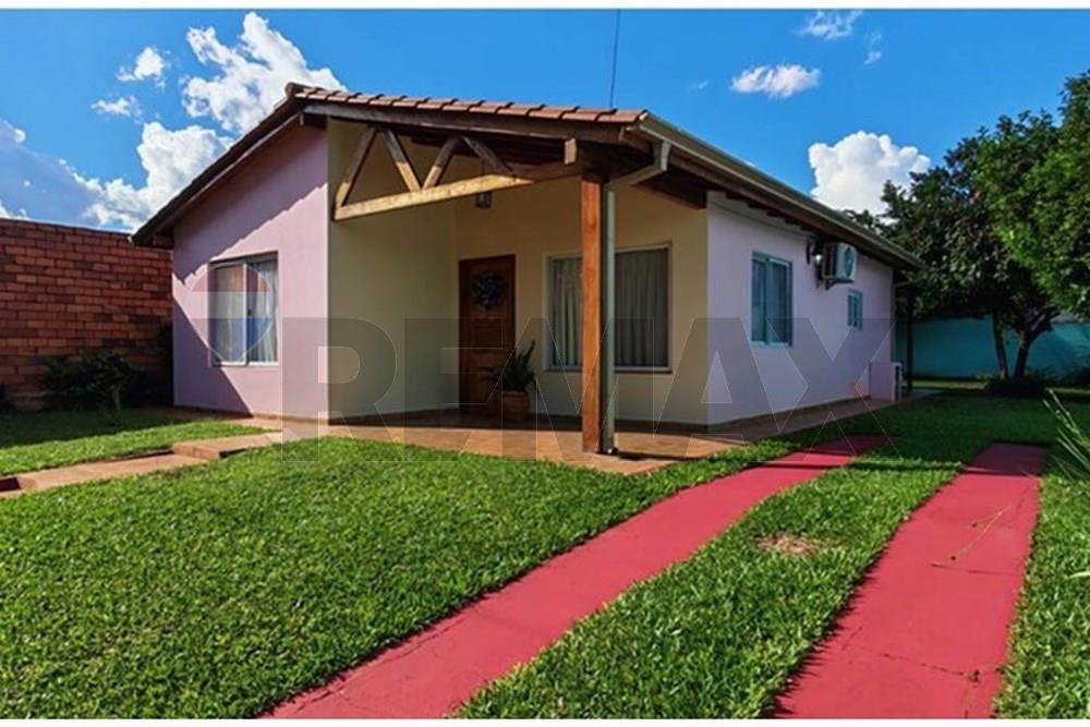 Casa — 2 dorm. — Capiata — 1/5