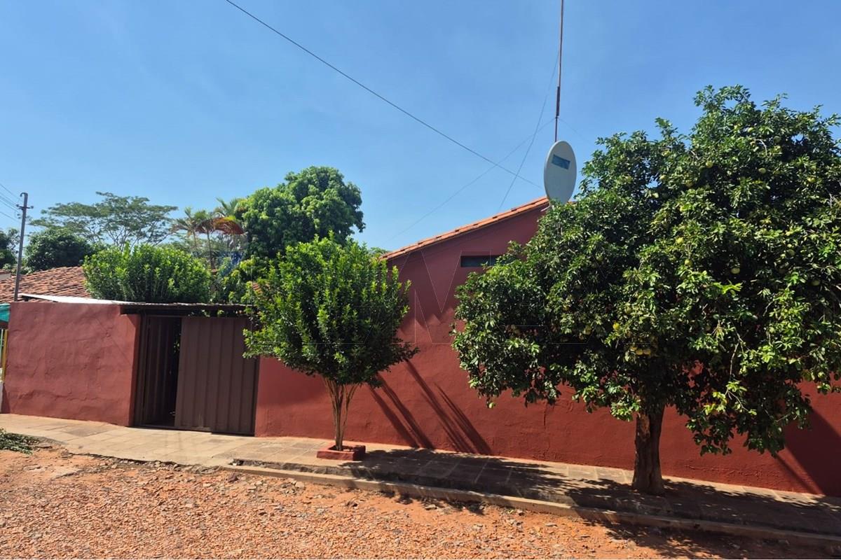 Casa — 3 dorm. — Caaguazu — 5/5