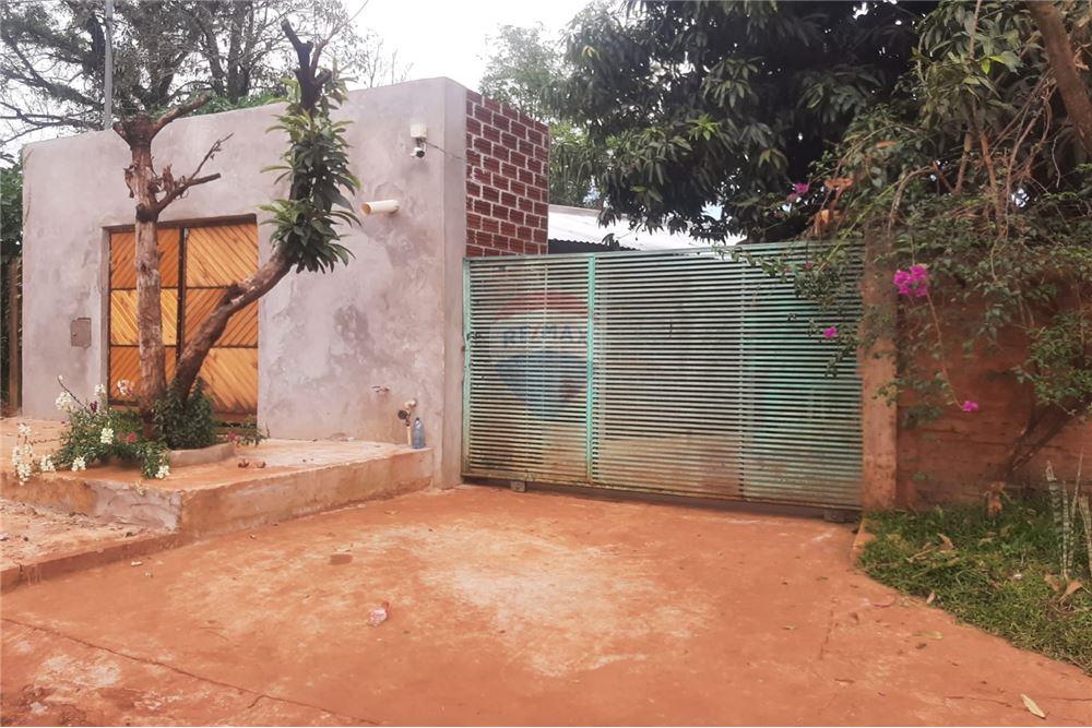 Casa — 2 dorm. — Encarnación — 2/5