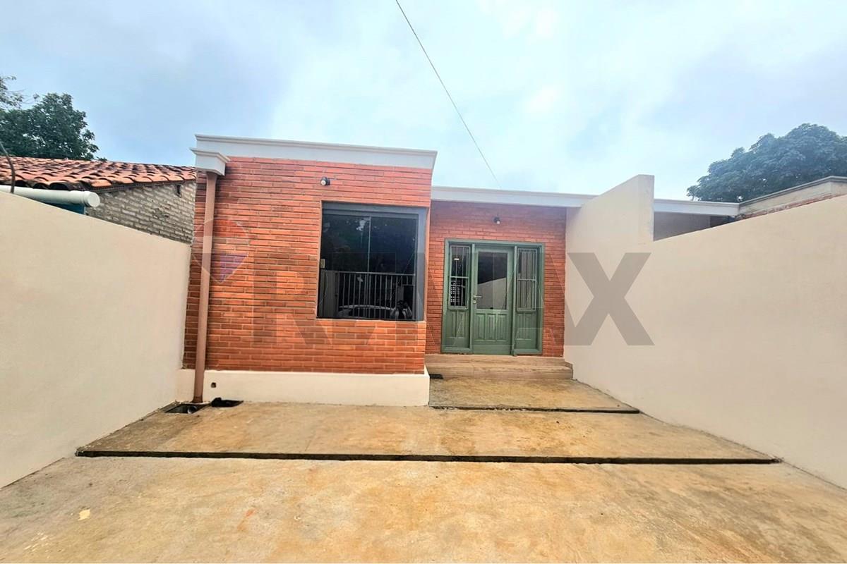 Duplex — 2 dorm. — Luque — 1/5