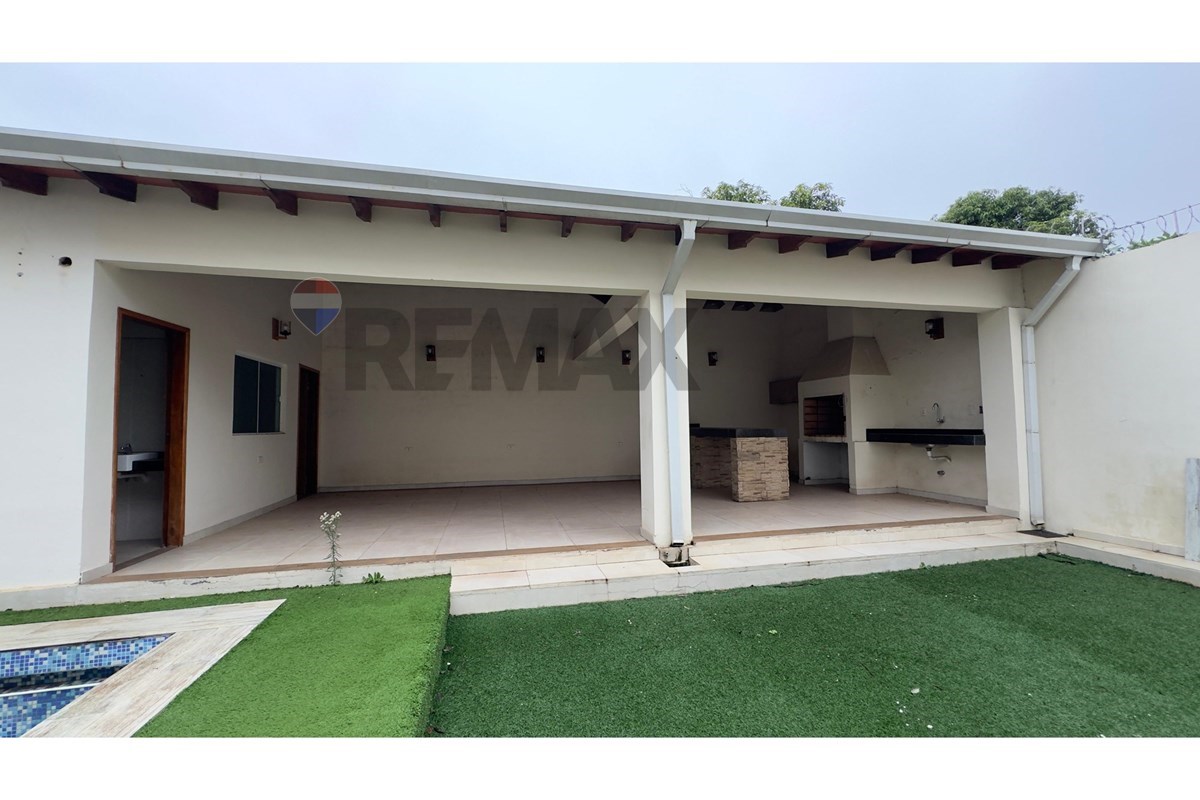 Casa — 4 dorm. — Miraflores — 4/5