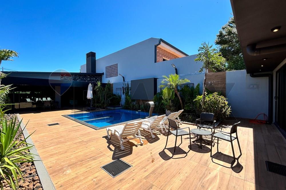 Casa — 3 dorm. — Cambyretá — 2/5