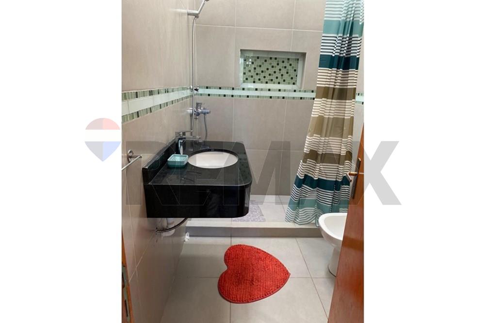 Casa — 2 dorm. — Aregua — 5/5