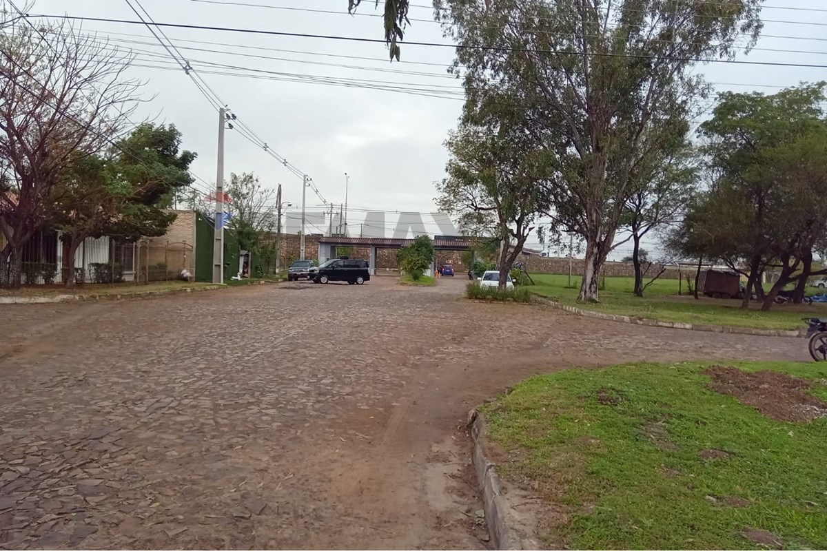 Terreno — Limpio — 1/5
