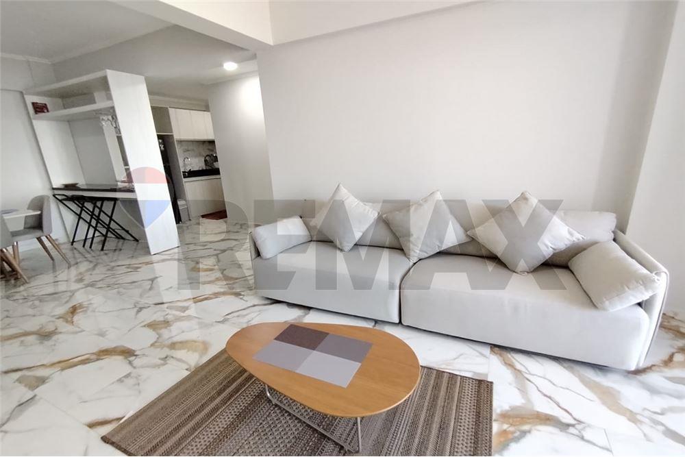 Departamento — 1 dorm. — Encarnación — 2/5