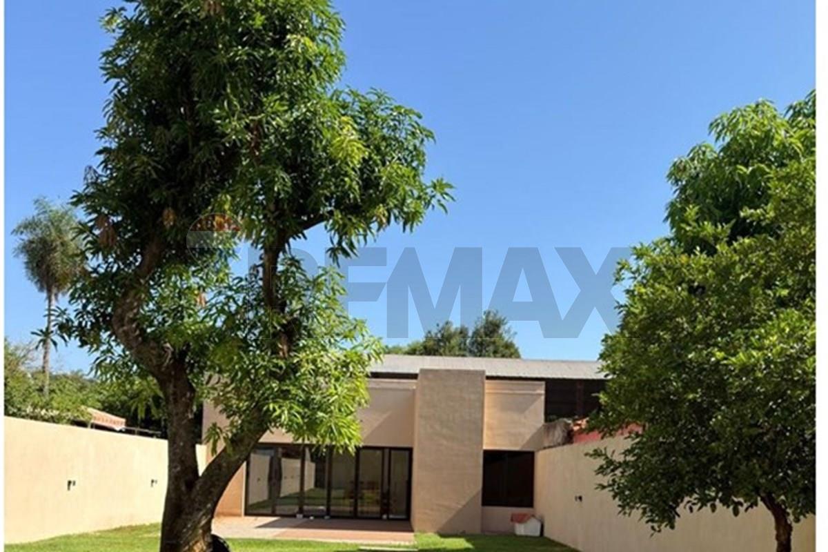 Casa — 1 dorm. — Villa Amelia — 4/5