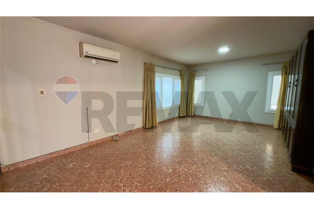 CASA DE 3 DORMITORIOS EN RECOLETA - ASUNCIÓN — foto 3
