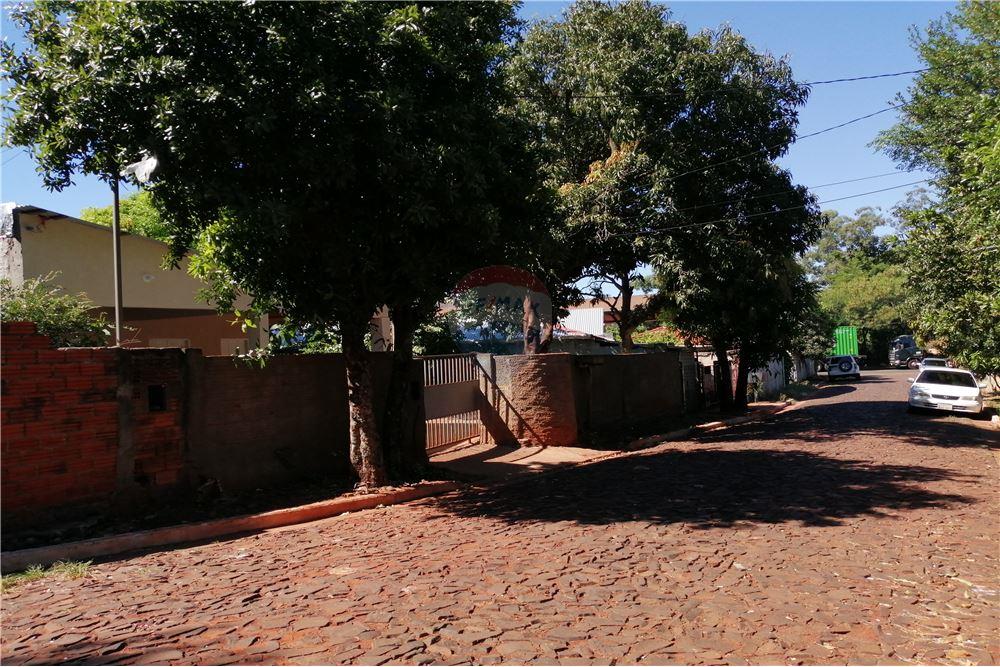 Casa — 2 dorm. — Encarnación — 5/5