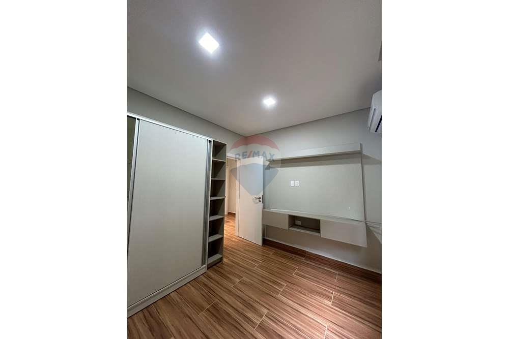Duplex — 3 dorm. — Encarnación — 4/5