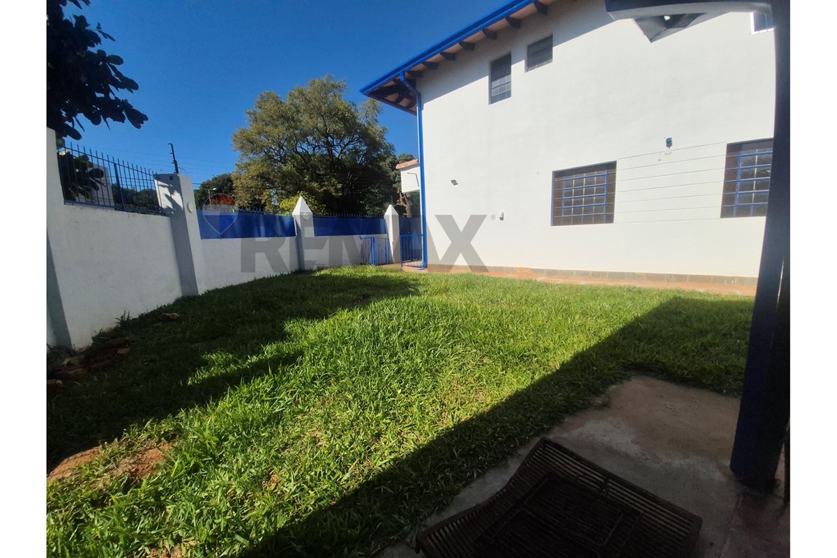Duplex — 3 dorm. — Valle Apu'a II — 1/5